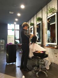 米几美发公社-MAGIC米几发型设计·羊毛卷