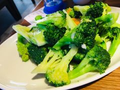 -吕氏疙瘩汤·新鲁菜(新贵和店)