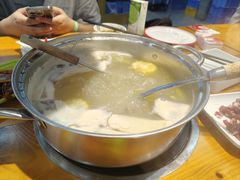 -养牛邓·潮汕牛肉海鲜自助火锅(广州店)