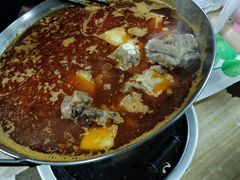 锅仔排骨-老殷锅仔