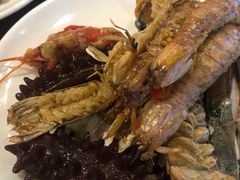 -荣誉国际酒店-云顶旋转餐厅