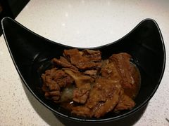 新仙红烧牛腩-新仙清汤牛腩(铜锣湾店)