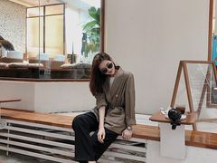 -Line 咖啡(石厦花园店)