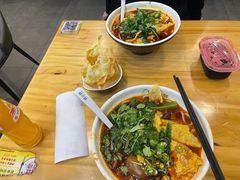 招牌螺蛳粉-螺小胖柳州螺蛳粉(钟楼总店)