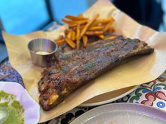 烤猪肋排-LESCEDARS Brasserie Bistro香柏树