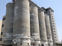 -云间粮仓