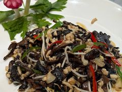 -蔼若春.传承三十年云南菜(金碧公园店)