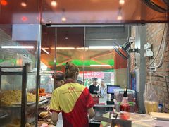 -Bánh Mì Huynh Hoa