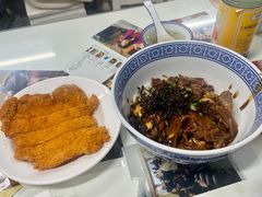 -沪西老弄堂面馆(定西路店)