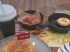-必胜客(骡马市店)