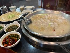 -老来福·非遗酸汤兔(凯旋路店)
