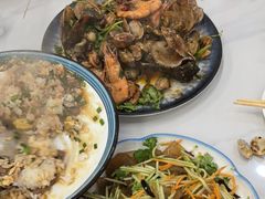 -一口猪海鲜浑锅·东北家常菜