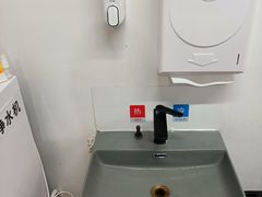 -发条鸭无人健身房(浦东北艾路店)