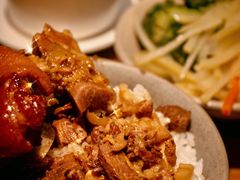 -红猪卤肉饭(大西洋美食城店)