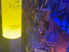 -vimi便利店酒吧