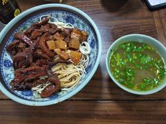 红烧牛肚面-旺泉餐饮店·清真牛肉面馆