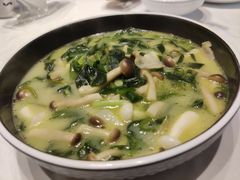海带菌菇汤-聚鑫阁江浙菜·非遗传承技艺(闵行交大店)