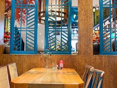 -黄泥岗·地道湖北菜(奥特莱斯店)