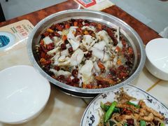 -天天沸腾(东港路店)