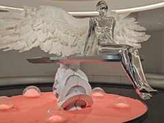 -涨巢·潮玩水疗局