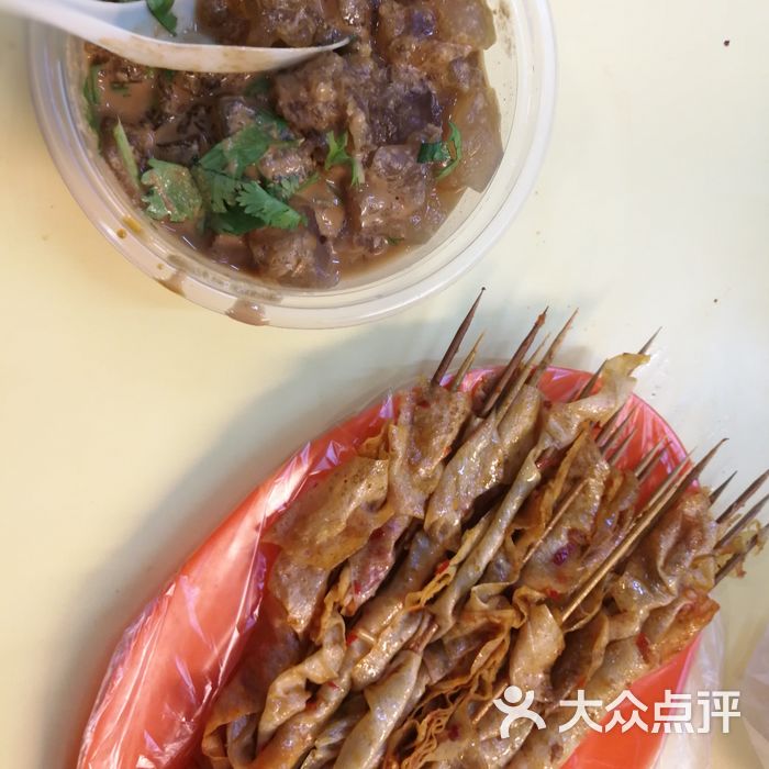 胜利焖子豆腐串