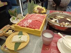 -一绪に寿喜烧(荟聚店)