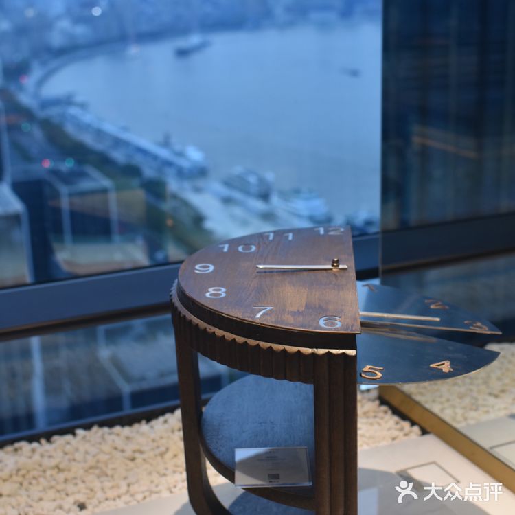 【魔都艺展地图】黄浦江边，“光的时空屋”悄然打开……