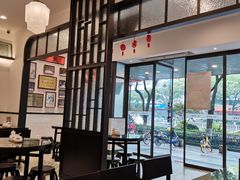 大堂-十八家面馆(均瑶店)