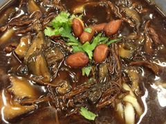 地下一层香菇鸡丝面-北京外国语大学东院食堂