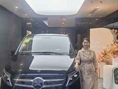 -奔驰上海利星(七宝店)