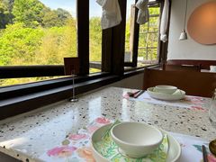 靠窗位-素描餐厅(灵隐天竺店)