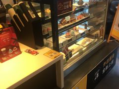 面包甜点陈列柜-麦当劳(七宝乐购店)