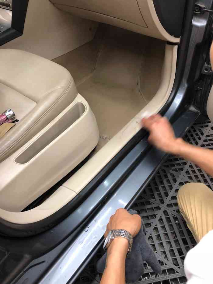 小易爱车(苏宁店)-"非常不满意的一次精洗,前提是我是有坐垫的.