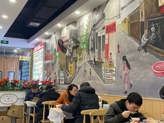 大堂-江城燕子大排档(江汉路步行街店)