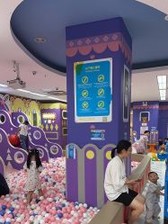 -孩子王童乐园(马群店)