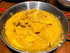 菠萝椰汁咖喱鸡-Local泰莲庭(虹鳟鱼店)