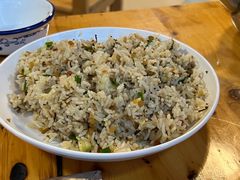 -宏兴烤鱼山庄(宣恩总店)
