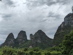 -钟山水墨田园