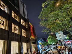 -天外天美食广场(哈尔滨路店)