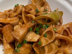 -亢龙太子酒轩(东湖店)