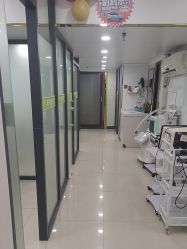 -苗医生专业祛痘·皮肤管理