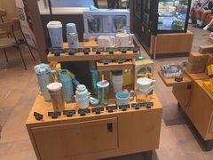 -星巴克(虹口龙之梦办公楼店)