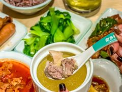 -老乡鸡(上海白玉兰广场店)