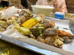 -鑫渔港海鲜本地菜·山海关浑锅(东戴河店)