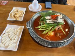 -喇喇排骨火锅·传统韩式脊骨汤(望京西园总店)