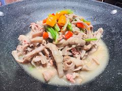 -半山厨·土菜研究院(麓谷店)