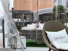 -The ROOF (通盈中心店)