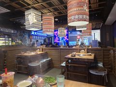 -洱火云南酸菜牛肉火锅(石景山当代商城店)