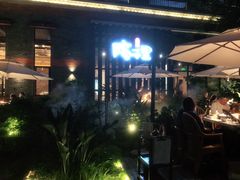 -墨居上隐·院子里火锅(峨眉店)