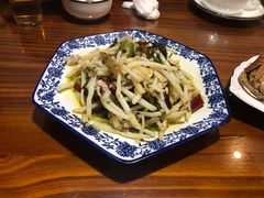 太湖芦苇根炒肉丝-呼吸森林·生态农庄农家乐私房菜